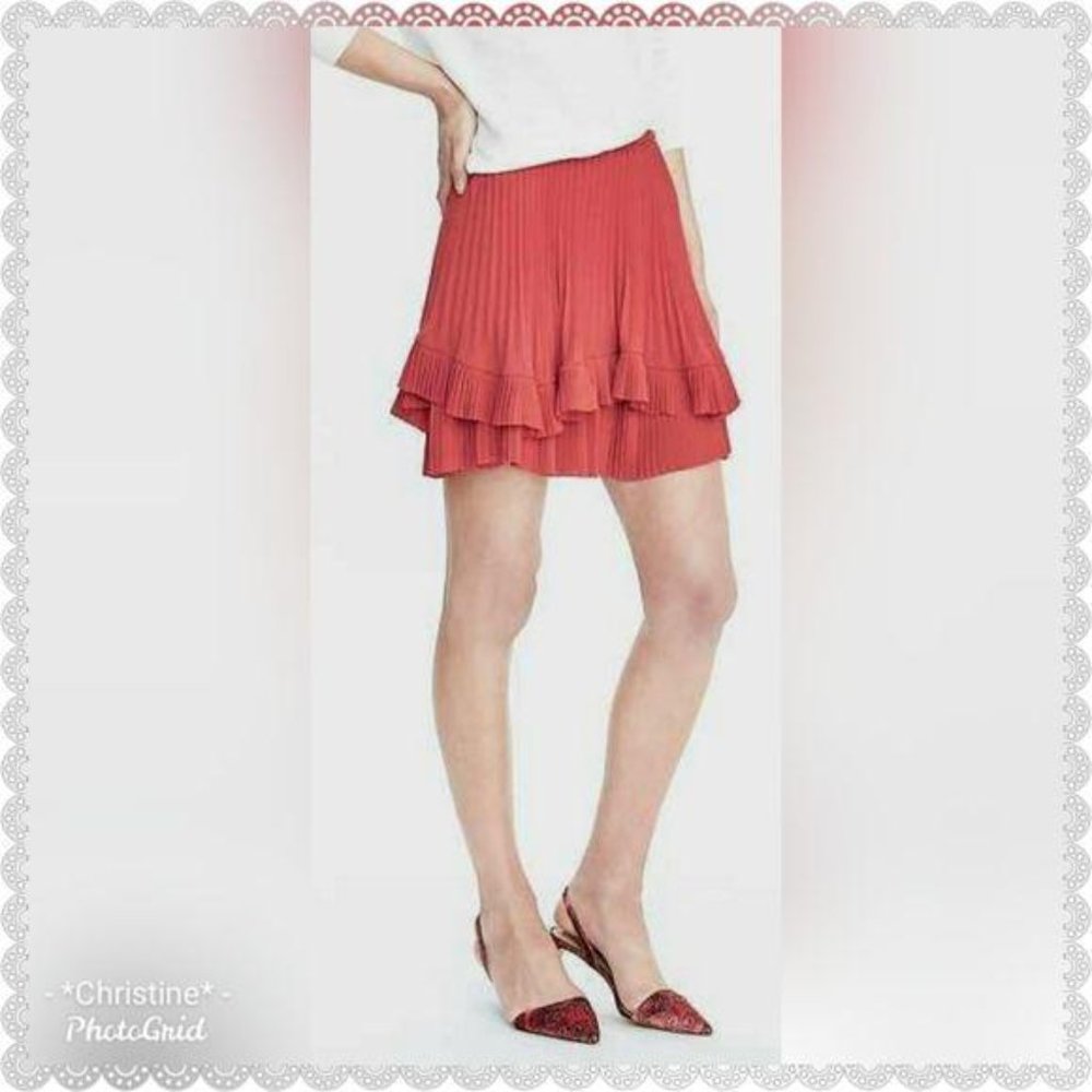 Banana Republic LayerED Pleated Skirt 6 - Picture 2 of 7